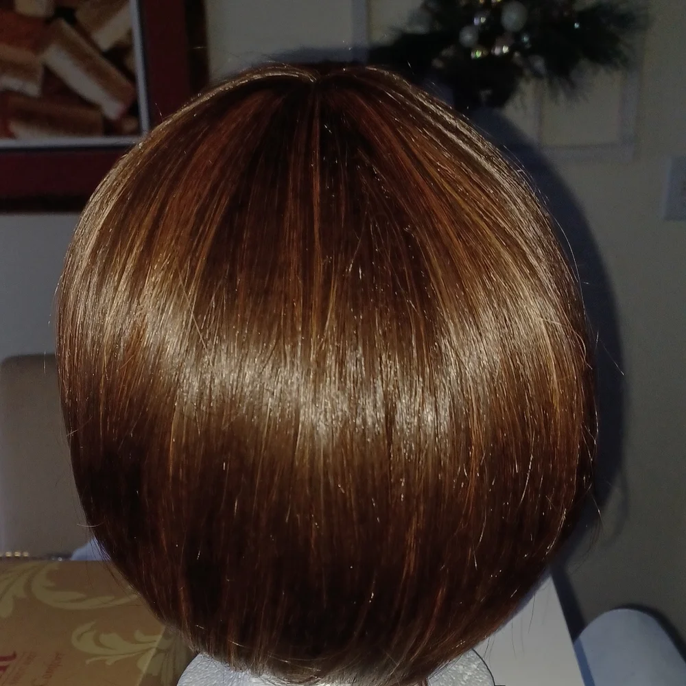 Elegant Brown Women's Wig - Picture 4 of 4